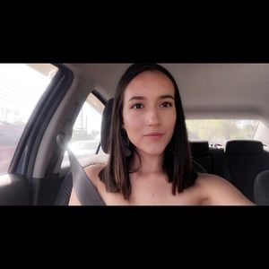 Meet your Posher, Xiomara